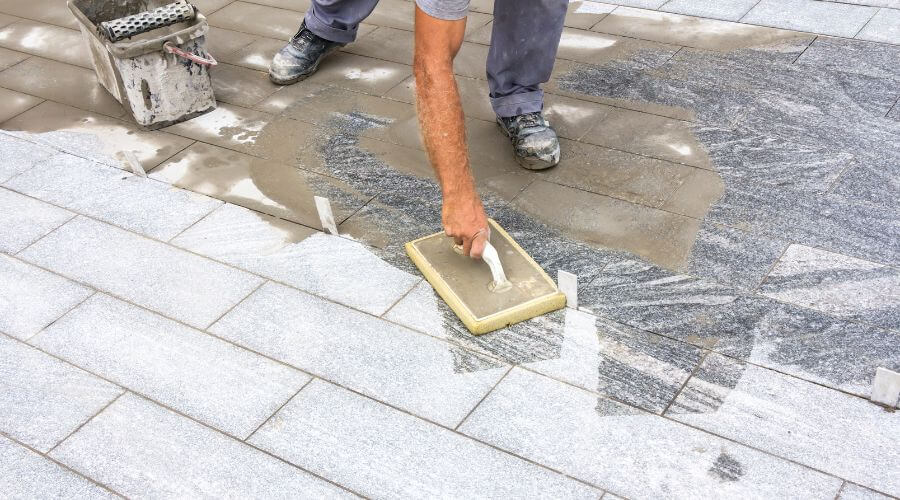 Professional gutter cleaning in Ellendale, MN